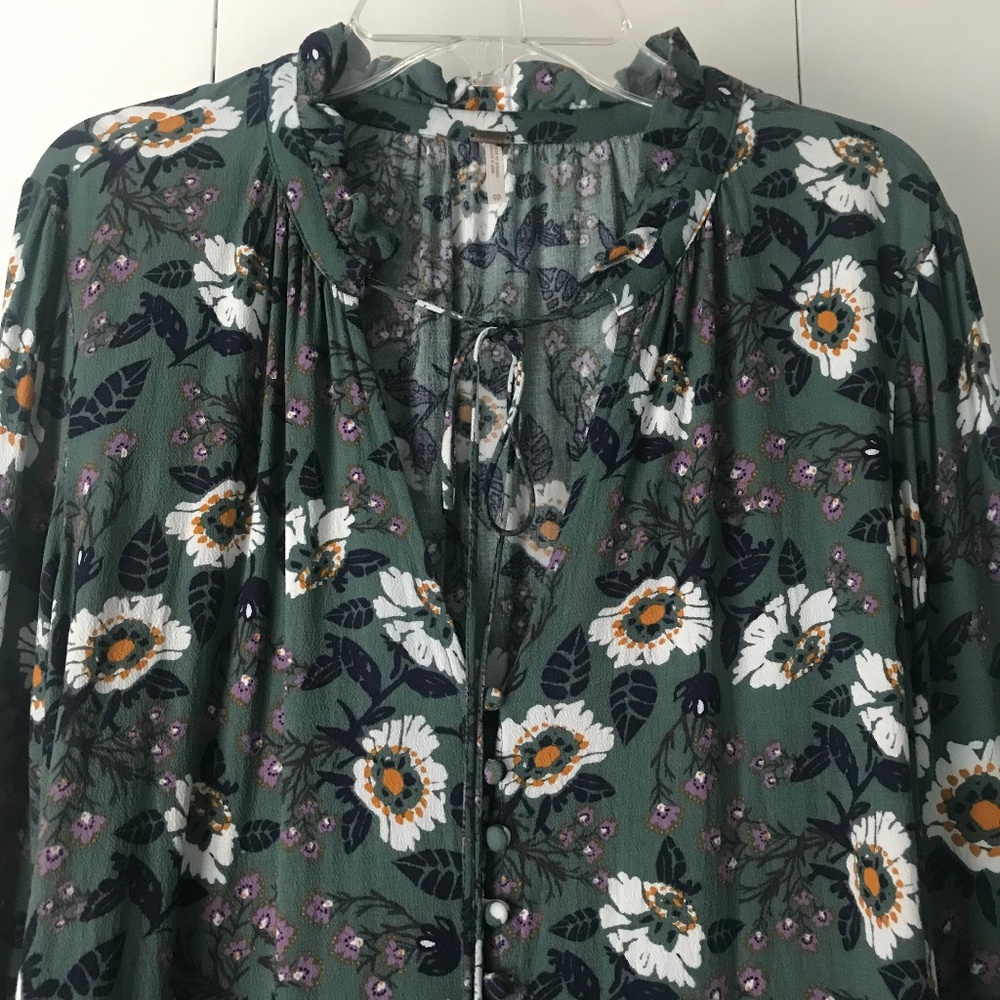 Free People, size xs, floral tunic top in fall colors
